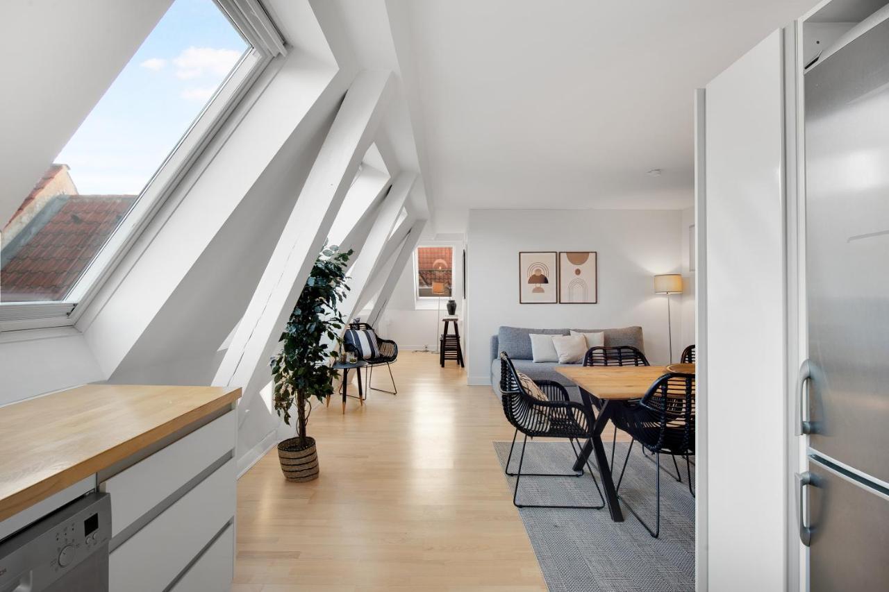 Sanders Leaves - Cute One-Bedroom Apartment With A Large Rooftop Terrace Copenhagen Exterior photo